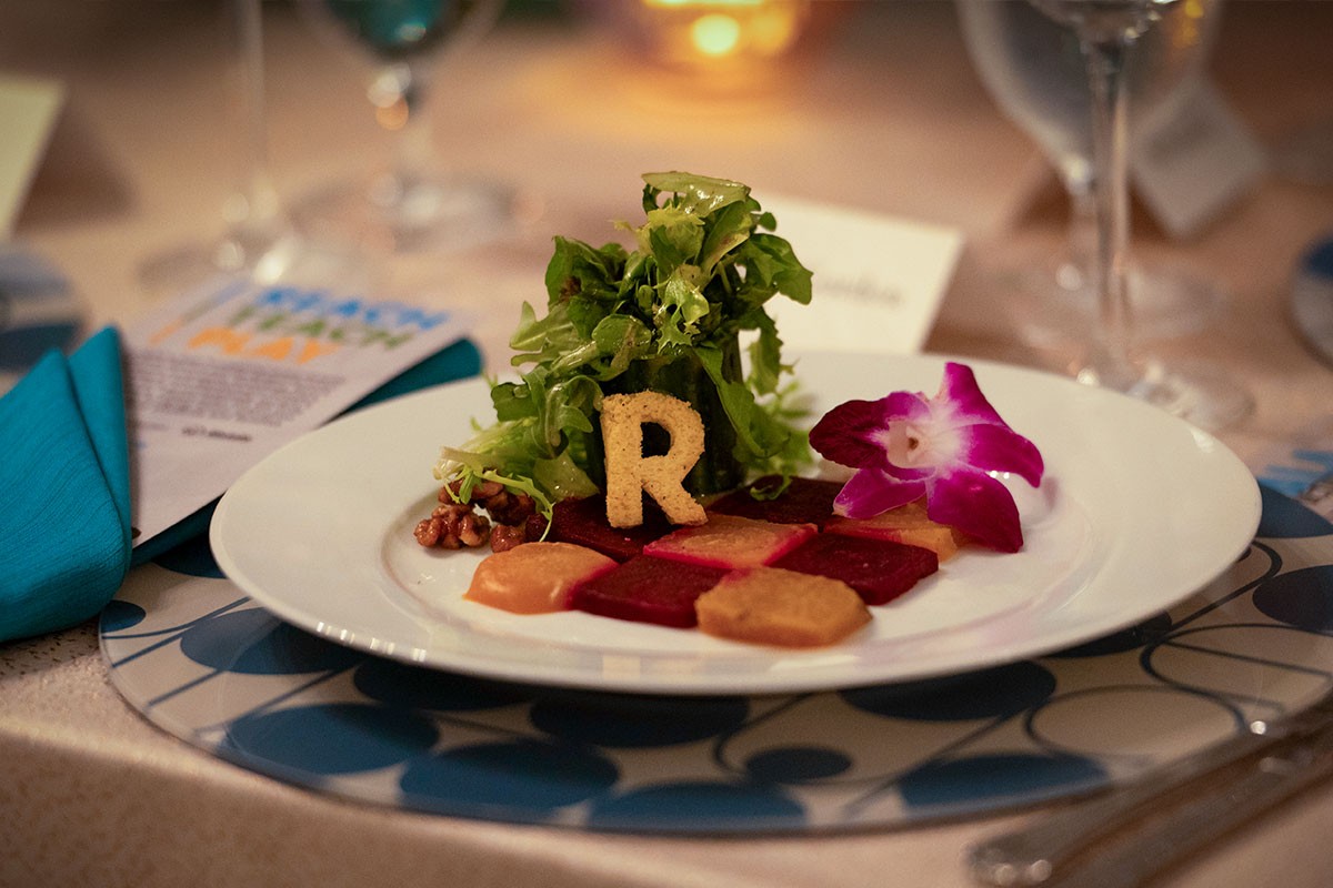 Plating decor at the 2024 Ravinia Gala